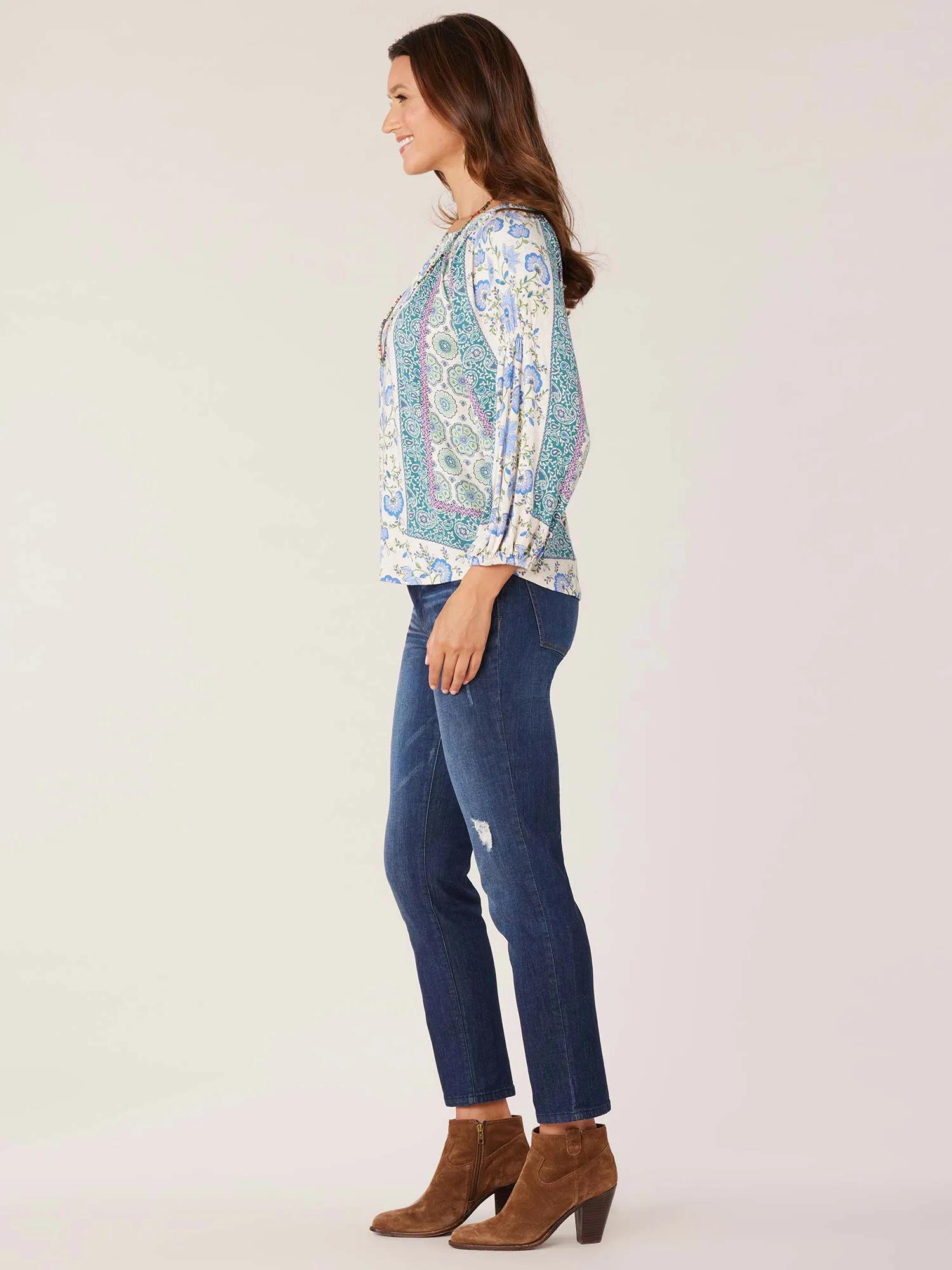 3/4 Blouson Sleeve Split Neck Floral Printed Knit Top