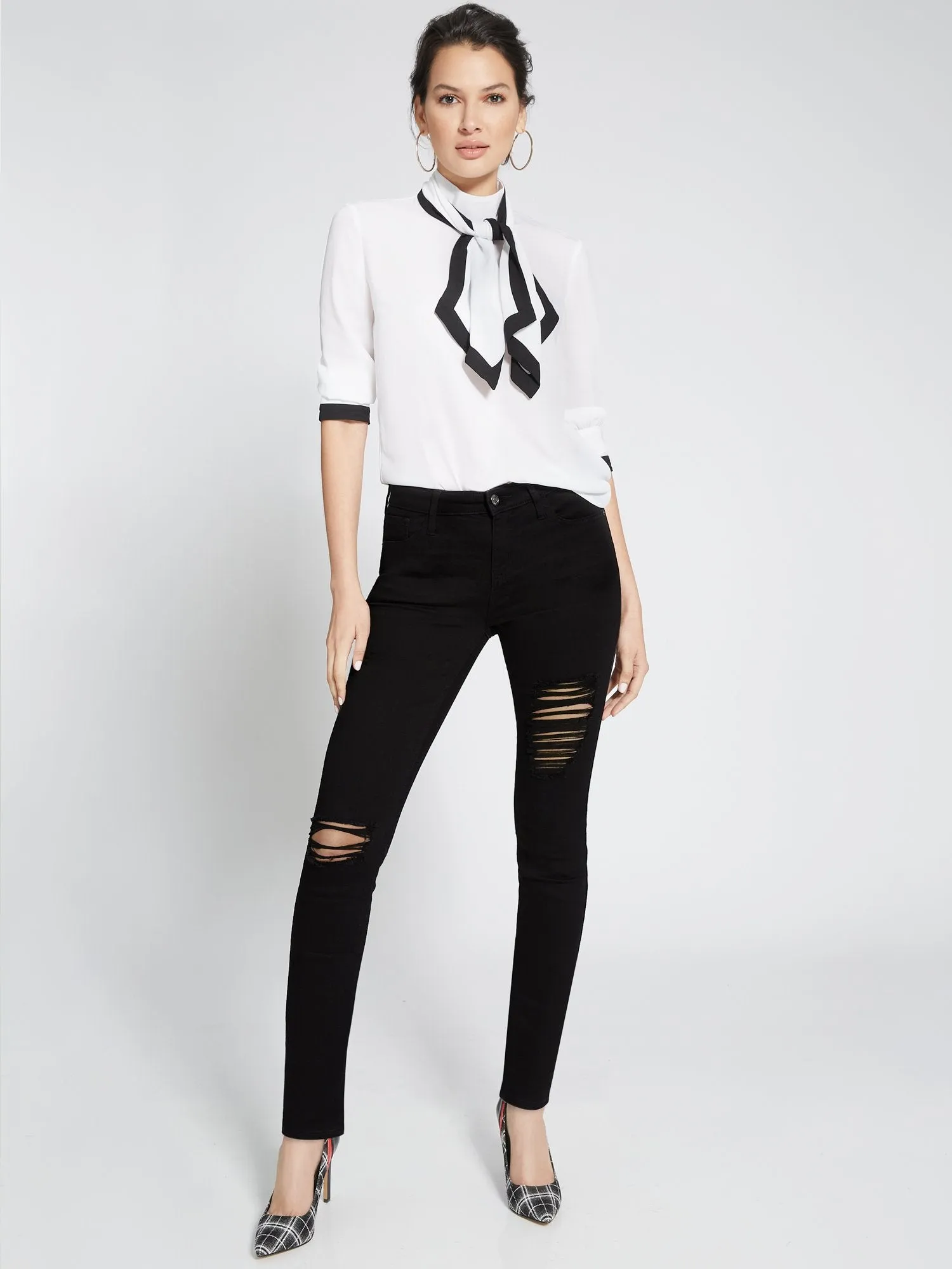 Essential Mid-Rise Super-Skinny Jeans - Black