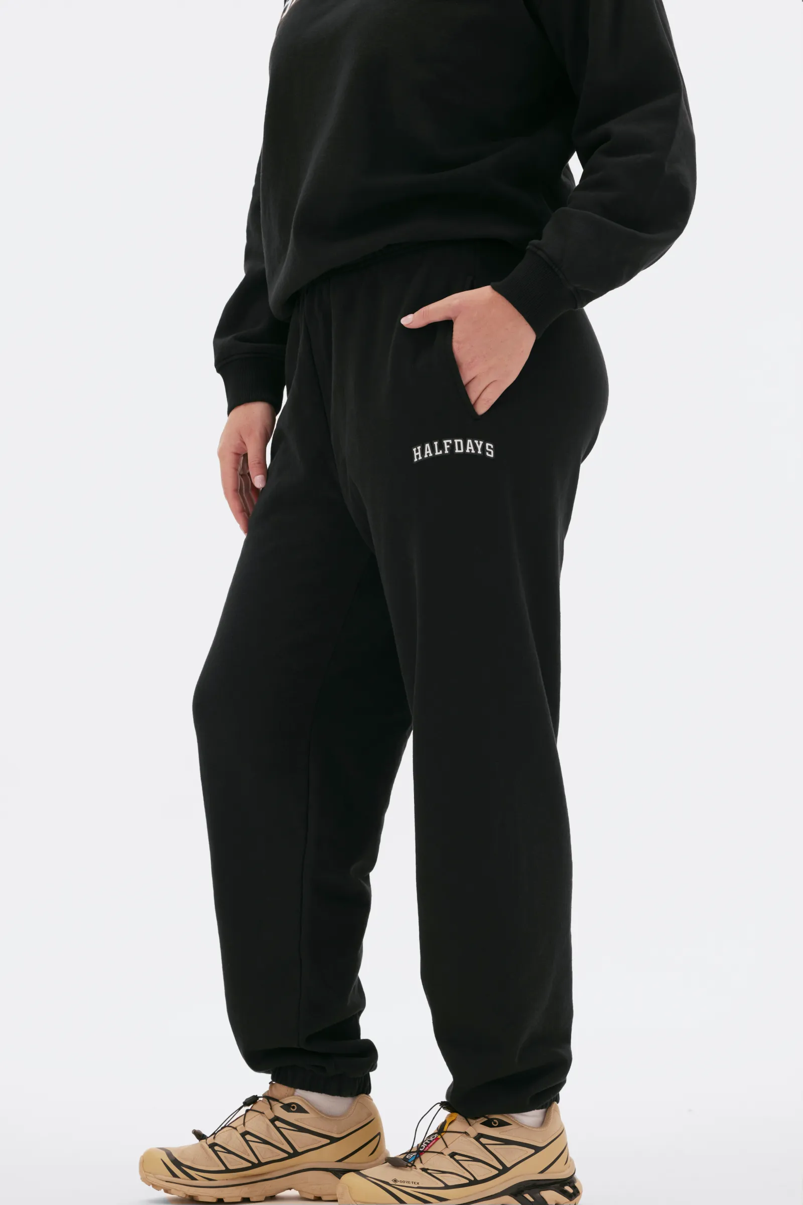 Halfdays Ski Club Sweatpant