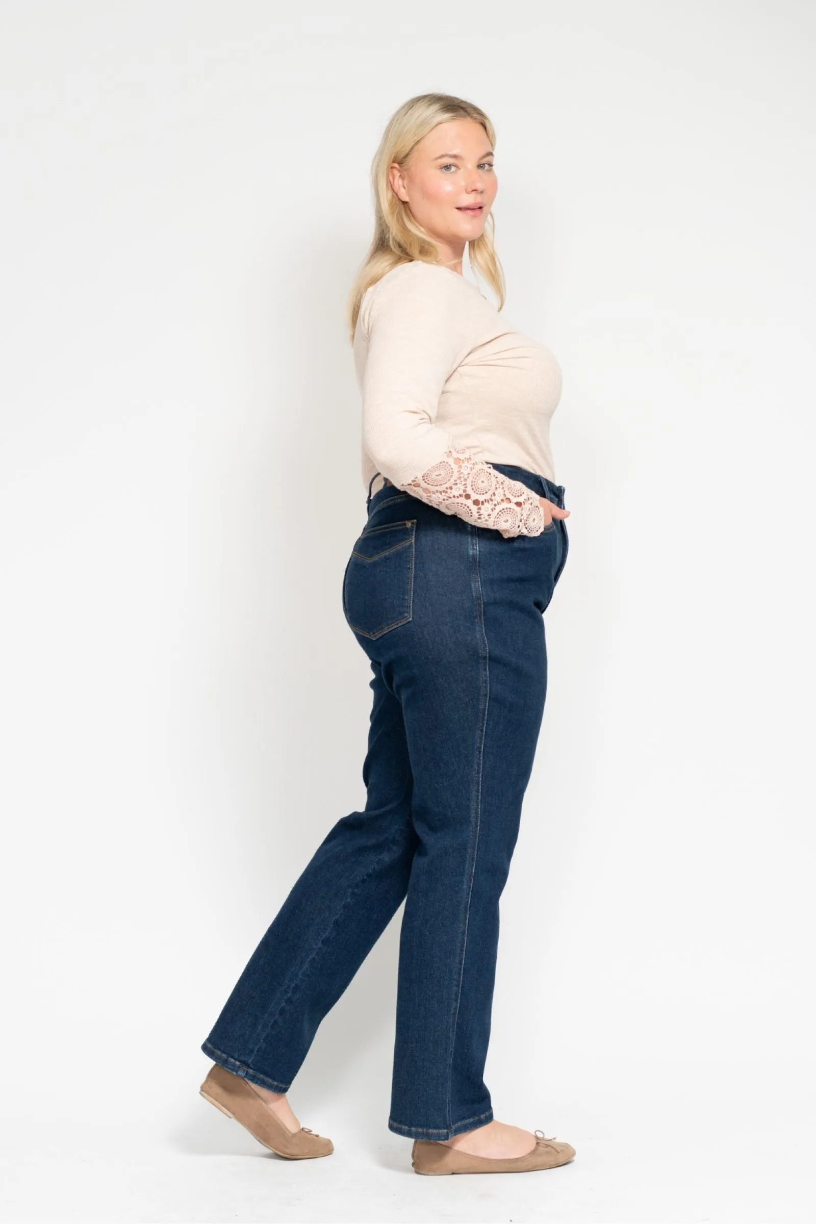 Judy Blue Reg/Plus High Waist Tummy Control Classic Straight Jeans