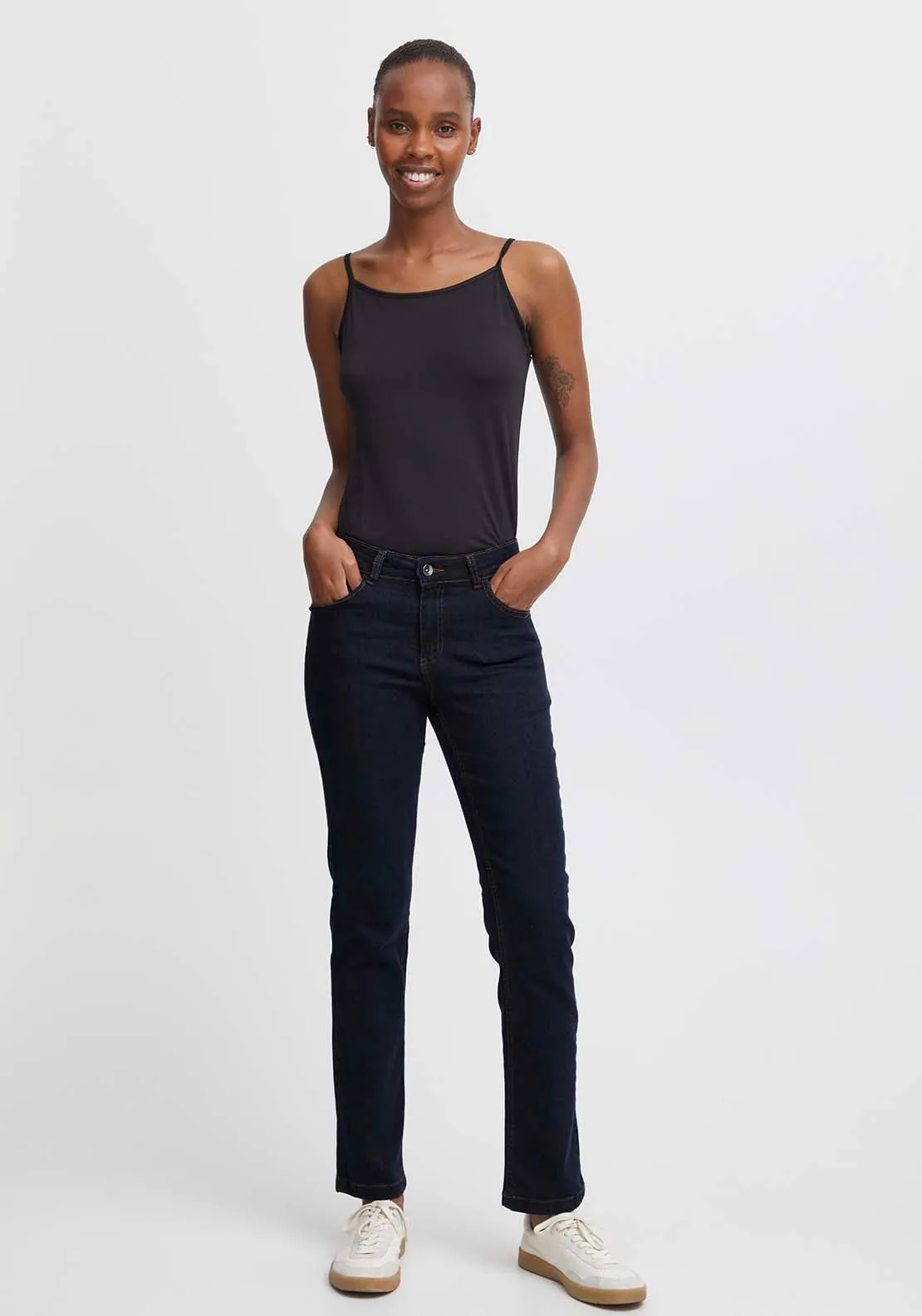 Luni Straight Jeans - Dark Blue Denim