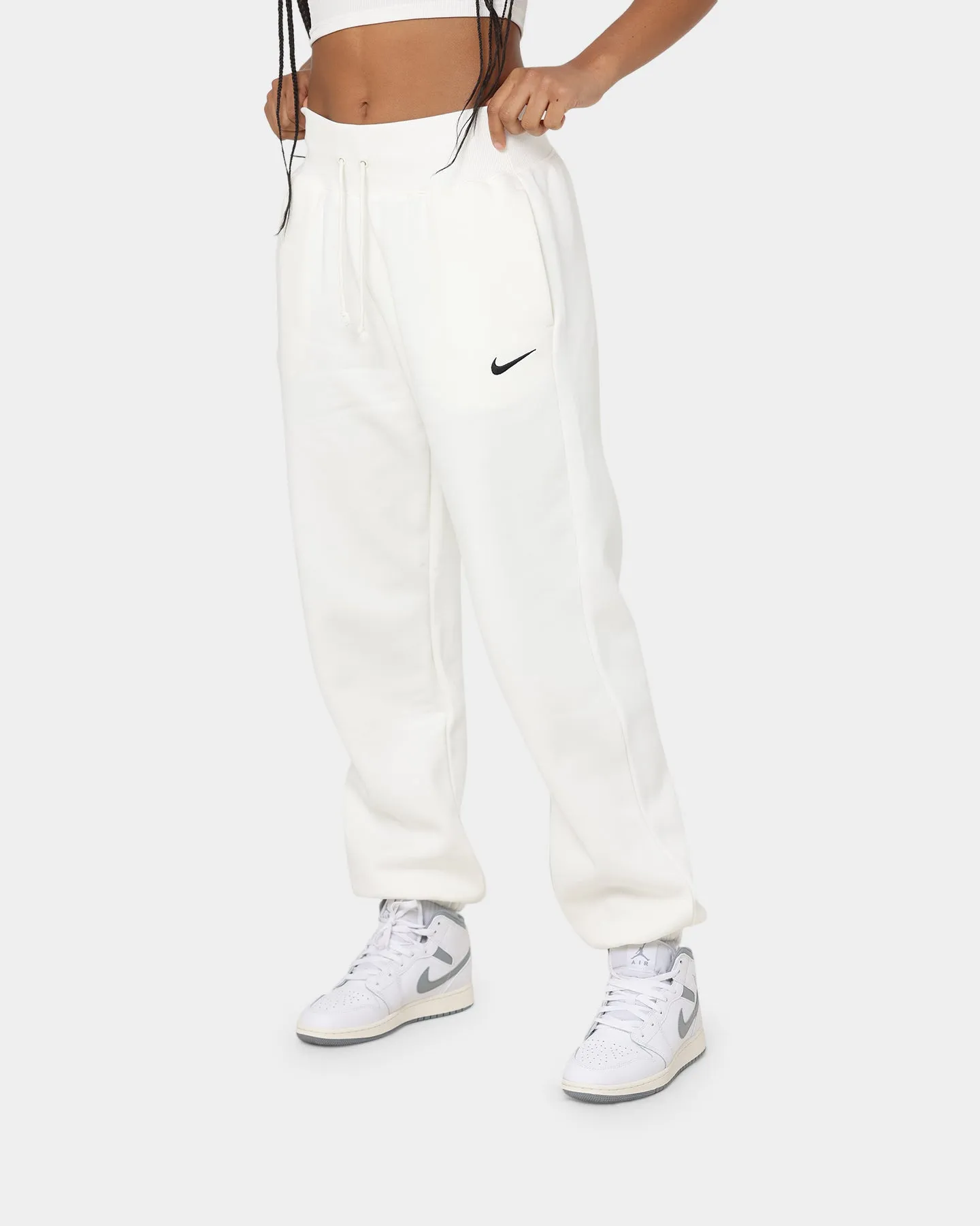 Nike Women's Nike Sportswear Style Fleece High-Waisted Oversized Sweatpants Black/Sail