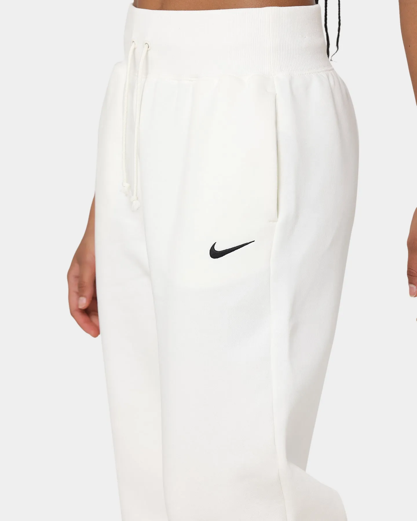 Nike Women's Nike Sportswear Style Fleece High-Waisted Oversized Sweatpants Black/Sail