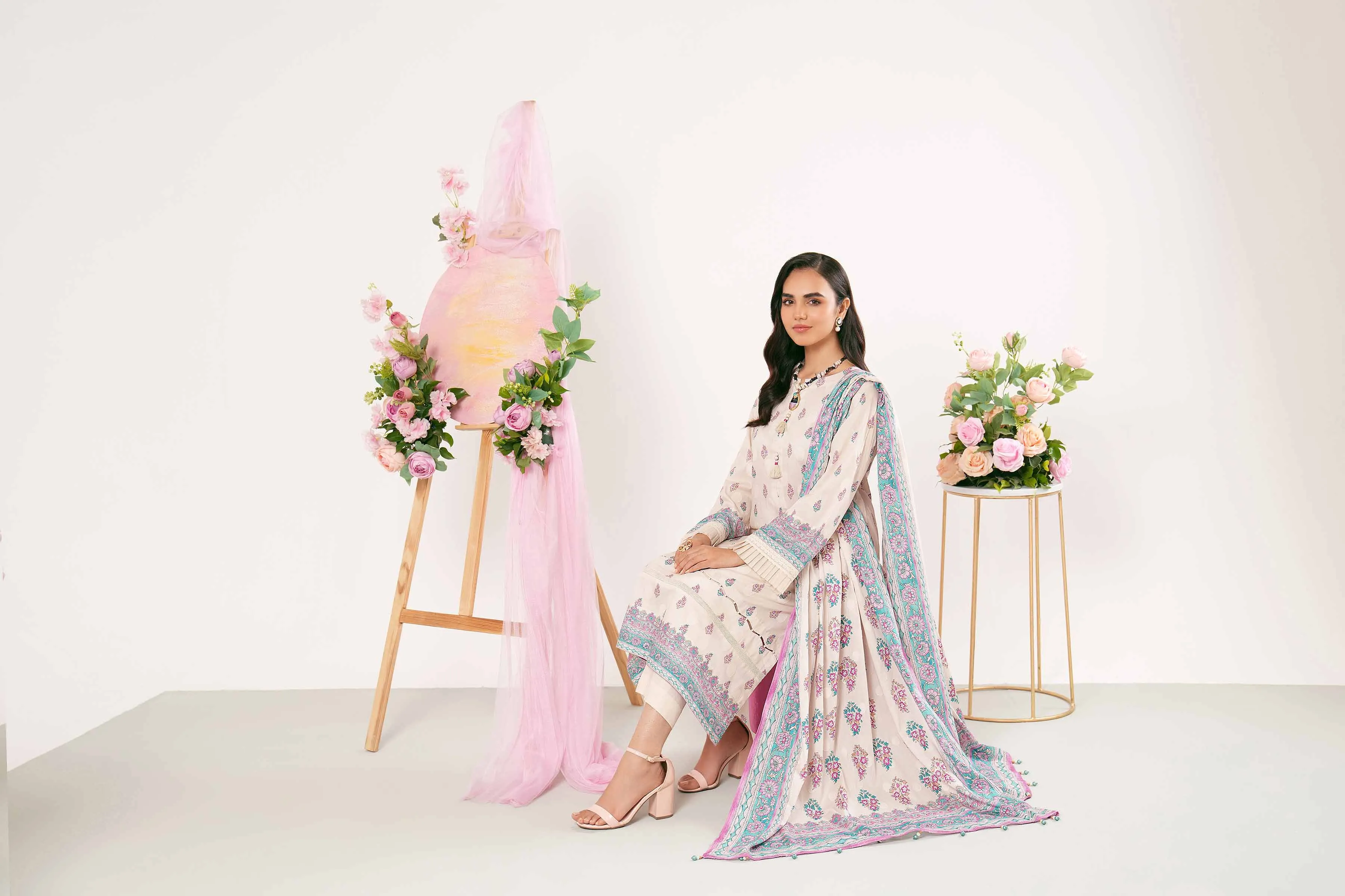 Nishat Linen Spring/Summer Lawn – 3 Piece - Digital Printed Jacquard Suit - 42401184