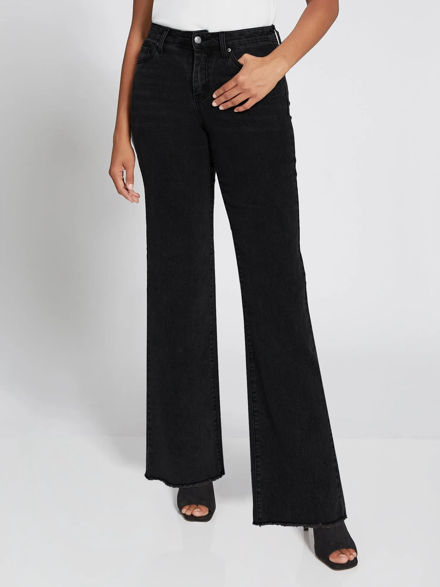 Ultra High-Waisted Wide-Leg Jeans - Washed Black